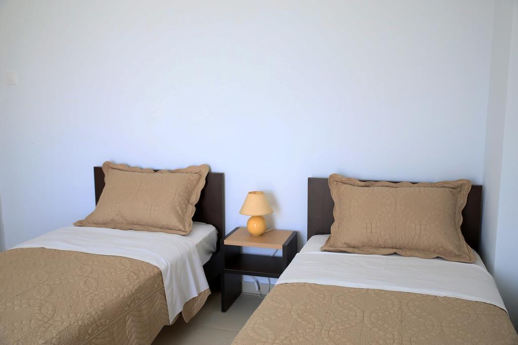 Vari Beach Hotel Extérieur photo