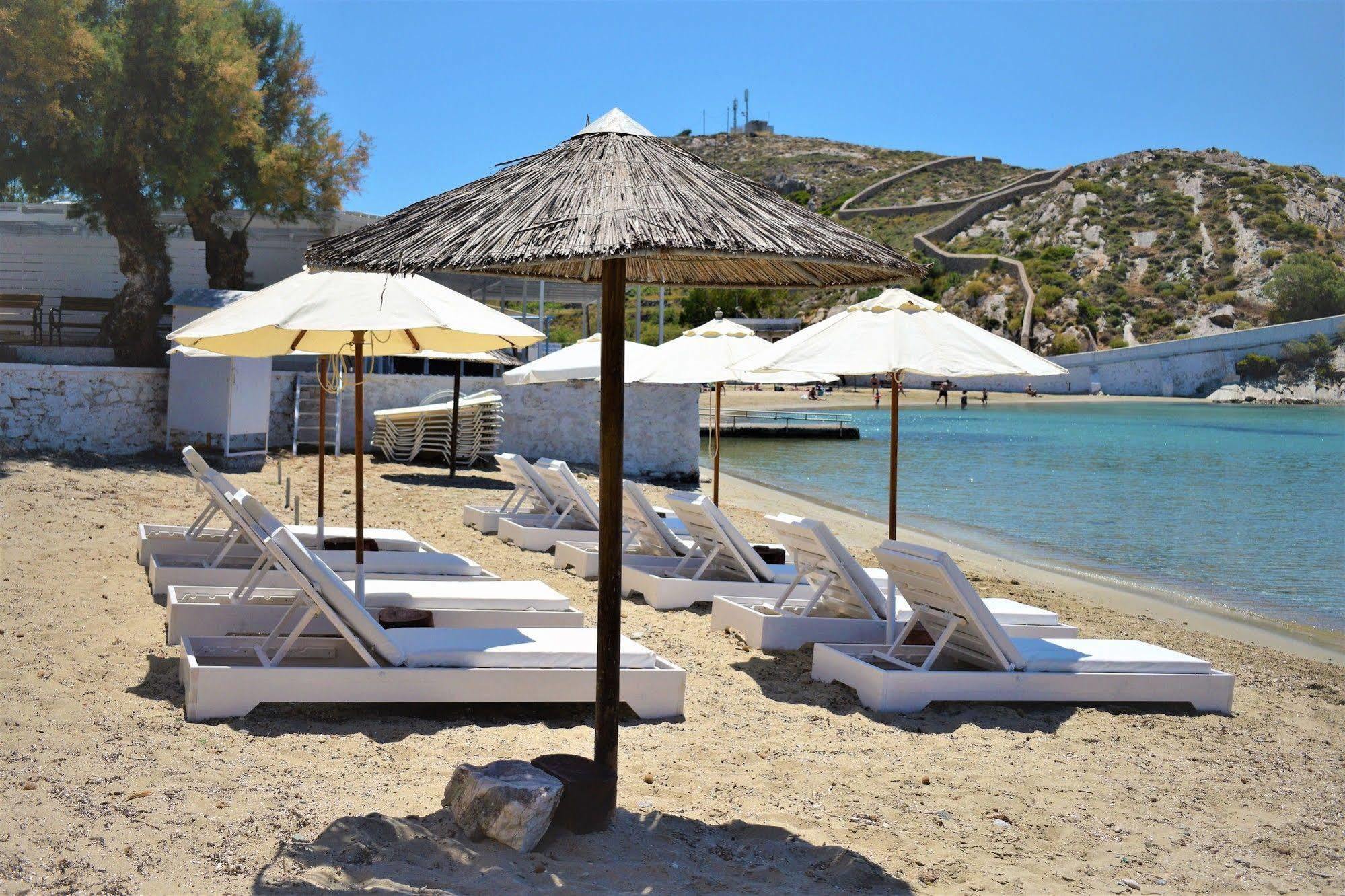 Vari Beach Hotel Extérieur photo